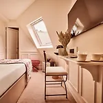 Hotel Splendor Elysées