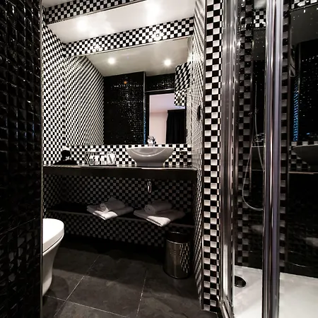 Maison Monceau 4*