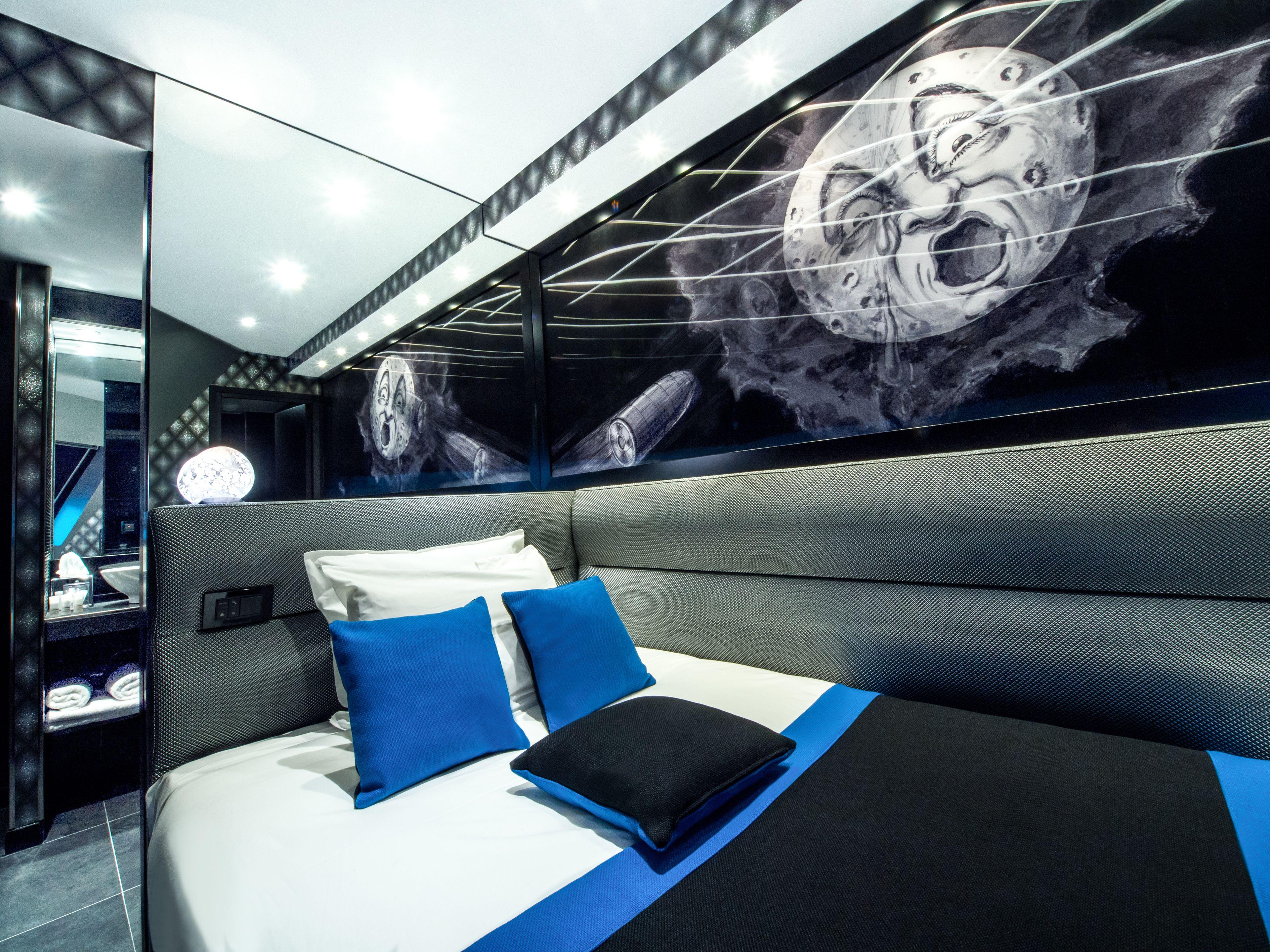 Hotel Maison Monceau 4*