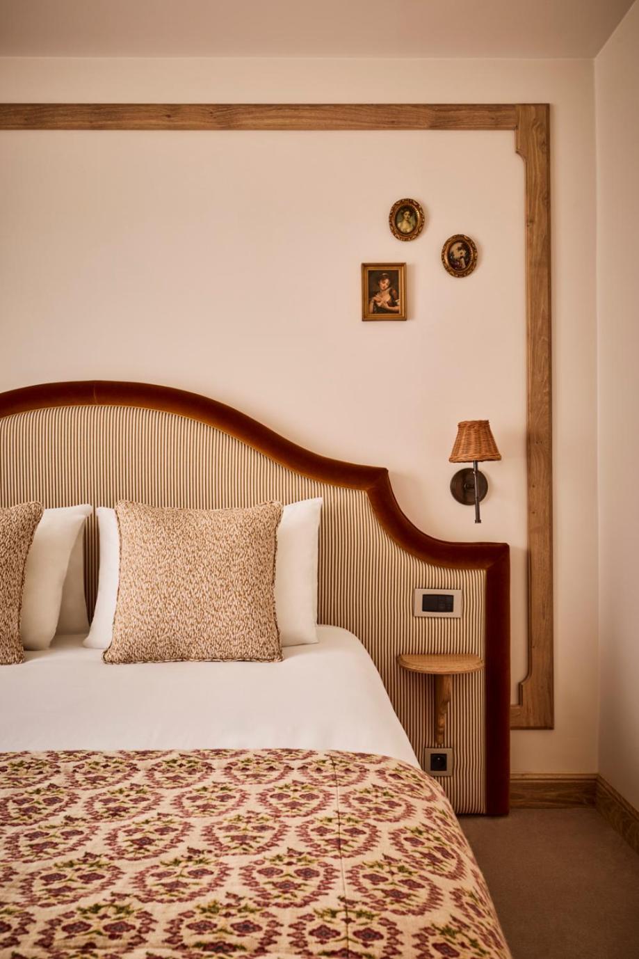 Hotel Maison Monceau 4*