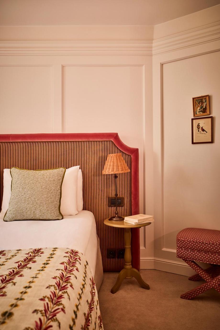 Hotel Splendor Elysées Parigi