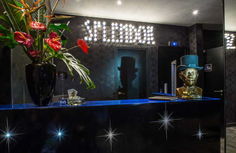 Splendor Elysées Hotel 4*